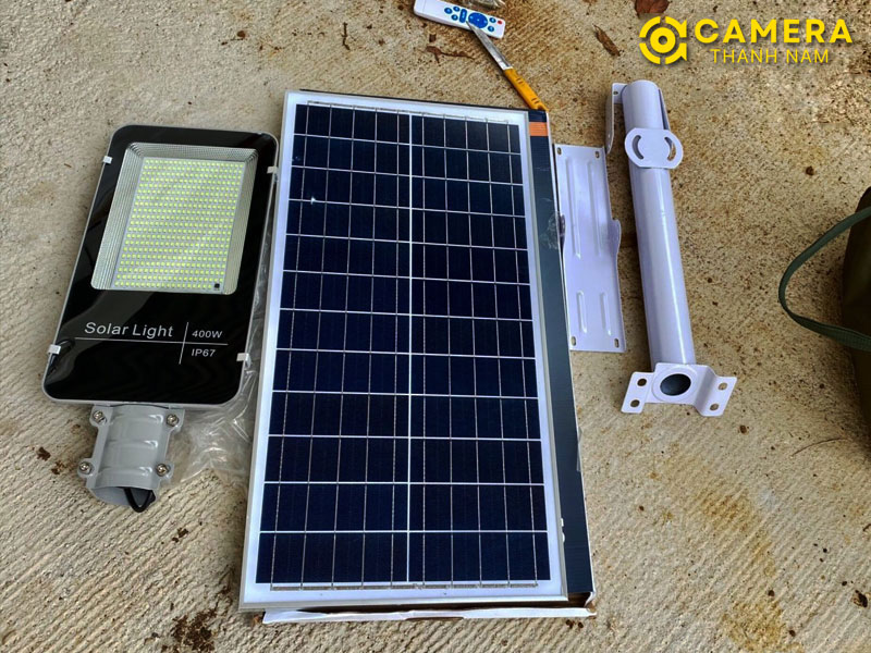 den-nang-luong-mat-troi-tuoi-tho-cao-camerathanhnam