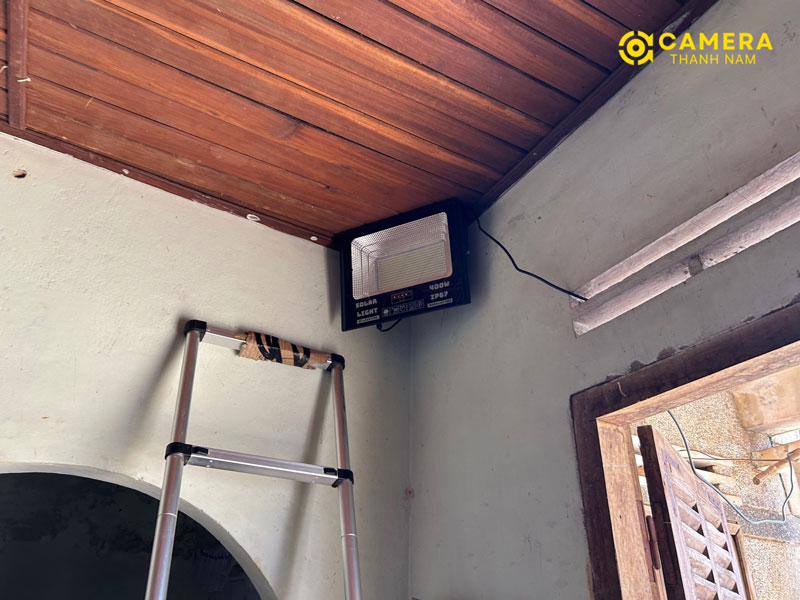 lap-dat-den-nang-luong-mat-troi-tai-nha-chi-hue-loc-an-bao-lam-lam-dong-1-camerathanhnam