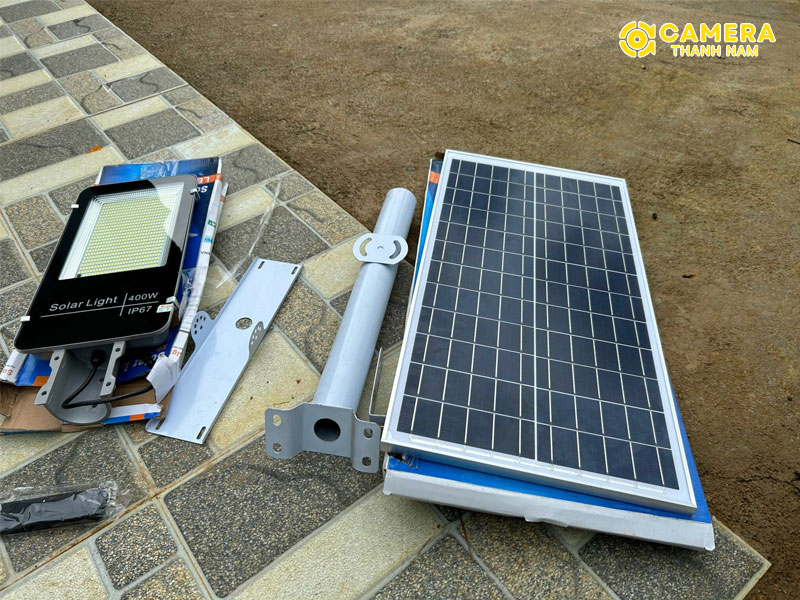 lap-dat-den-nang-luong-mat-troi-cho-anh-truong-tai-loc-son-bao-loc-lam-dong-1-camerathanhnam